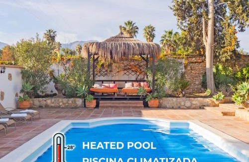 Alhaurin de la Torre Villa | Cubo's Villa Bellavista La Jona & Heated Pool