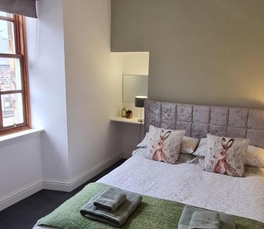Cullen House | Cullen Holiday Home