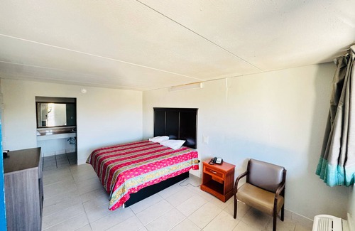 Talbot's Corner Hotel | Cumberland Inn near downtown