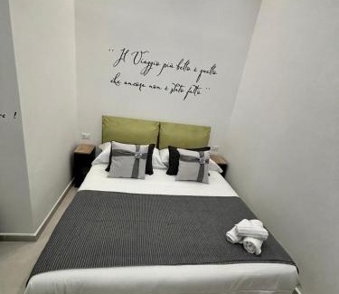 Montecalvario Bed & Breakfast | Cuore Urbano Montesanto