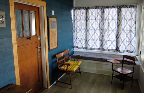 Trinidad House | Cute Colorful Craftsman w/Central Air