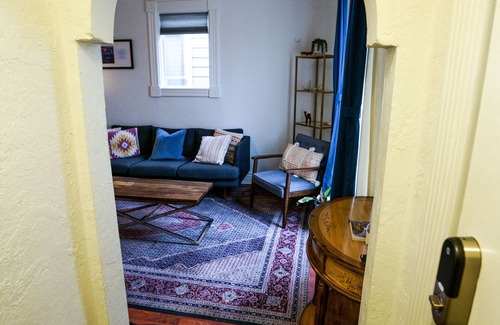 East Central House | Cute cottage centrally located with full amenities!
