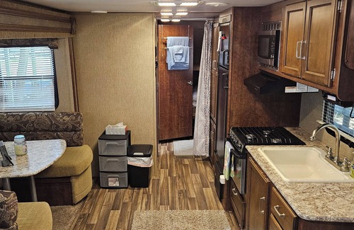 Fellowship House | Cute cozy Camper in Ocala Florida