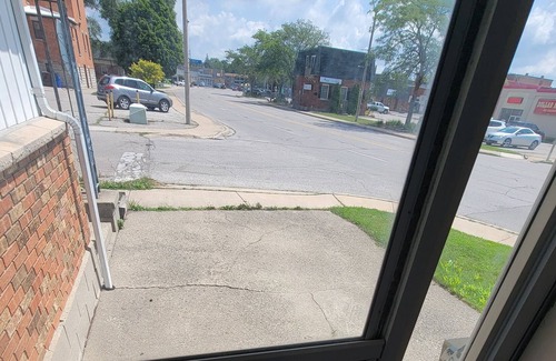 Wallaceburg House | Cute little Private place in Downtown Wallaceburg