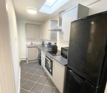 Wavertree House | Cute two bedroom house with free street parking