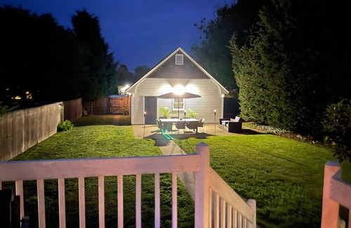 Avon House | Cutest Beach House