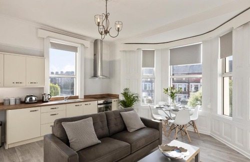 Belfast Apartment | Cyprus View Apartment 2