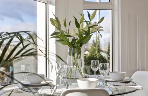 Belfast Apartment | Cyprus View Apartment 2