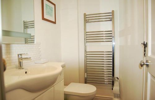 Dolgellau House | Cysgod Idris Cottage