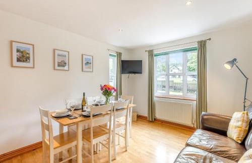 Cerrig-y-Druidion House | Cysgod Y Capel