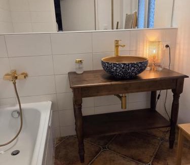 Brandys nad Labem-Stara Boleslav Apartment | Relax u potoka, vířivka, swimSpa, sauna