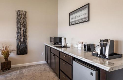Ridgedale House | D'Monaco Resort Condos on Table Rock Lake