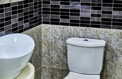 Old-Yundum Apartment | D White Villas