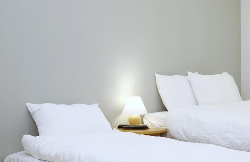 Myeongdong Apartment | DADA house