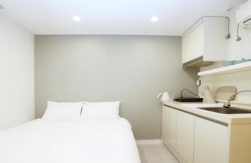 Myeongdong Apartment | DADA house