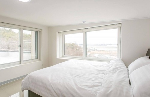 Yongdam Fishing Village House | Daebudo Gold Pension
