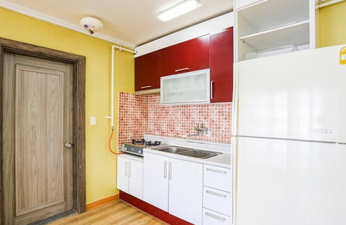 Suwon House | Daebudo Wooseong Resort Pension