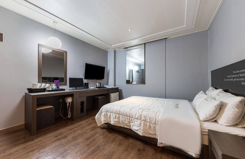 Dong-gu Hotel | Daejeon Yongun HI Hotel