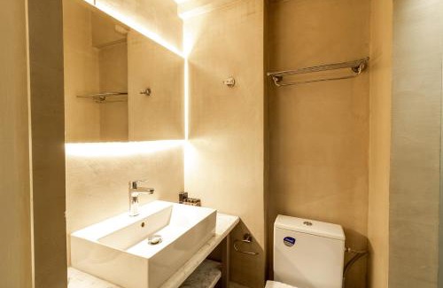 Nikita Apartment | Dafni's Beachfront Luxury Studios