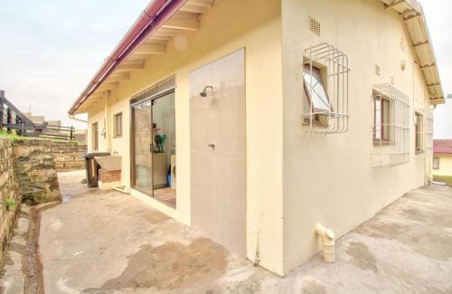 Mtwalume House | Dagroeper