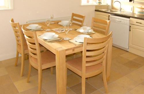Knutsford Apartment | Dairy Apartment 2