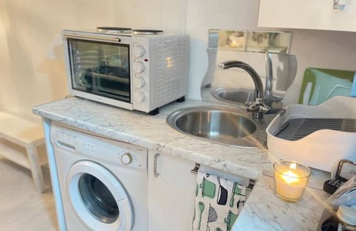 Copers Cope Apartment | Daisy Blossom, London