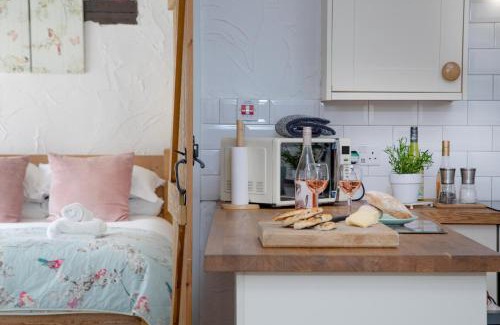 Paignton House | Daisy Cottage
