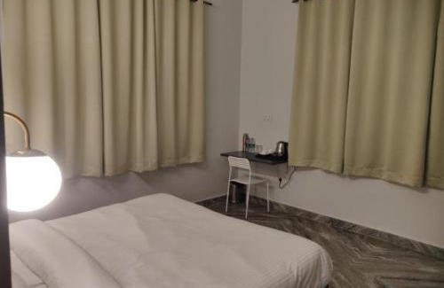 Khajuraho Hotel | Dakghar 606