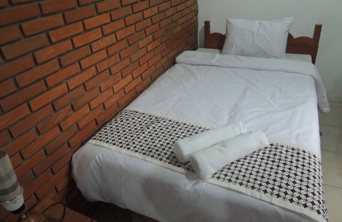 Borobudur House | Dalem Sudarno Syariah by Ndalem Beong