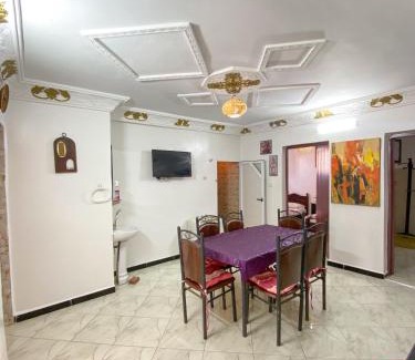 Anza Apartment | Dallas Private Surf Apartment