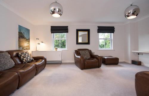 Durham House | Dalton Crescent