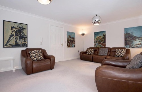 Durham House | Dalton Crescent