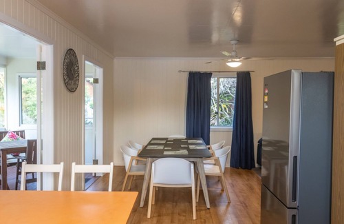 Yaroomba House | Dalziel Beach House - Nostalgic Beachside Bliss: Just 300m to the sand dunes, the classic beach hous