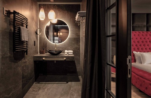 St. Paul's Bay Hotel | Damare Resort & Spa