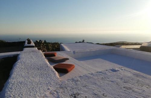 Pantelleria Villa | Dammuso KeruKli' L'attico sulla Tunisia
