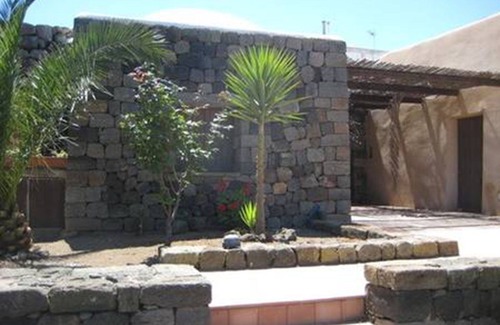 Tracino House | Dammuso number one (Pantelleria)