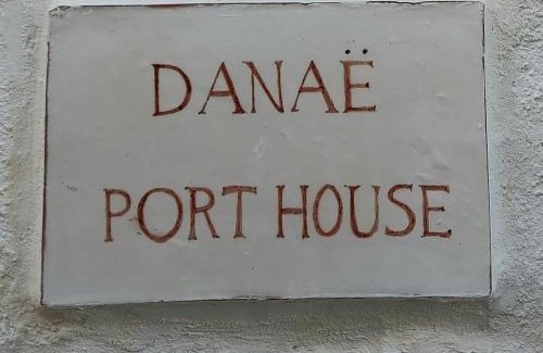 Hydra Apartment | Danaë Port House