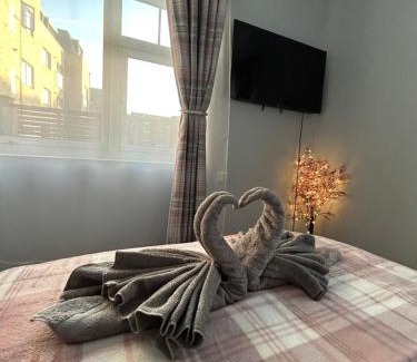 Horley House | Dana’s bungalow