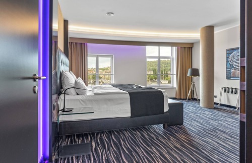 Nove Mesto Hotel | Dancing House – Tančící dům hotel