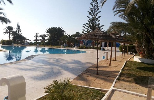 Houmet Souk Villa | Dar Céline