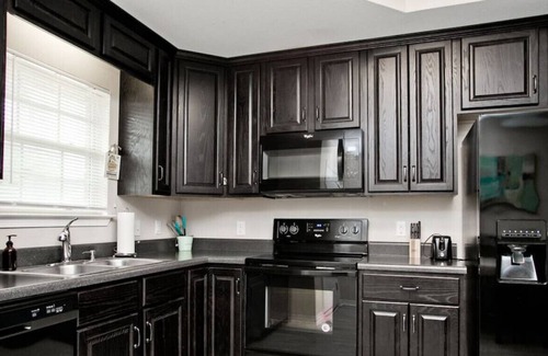 Old East Hill House | Darling Downtown Delight-5 Mins from Bay Center!