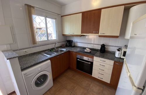 Mas Pinell Ski Chalet | Daró 3DB 115 - A/C, pool and 300m from the beach