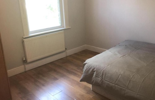 Addiscombe Apartment | Davidson