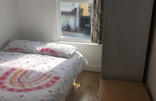 Addiscombe Apartment | Davidson