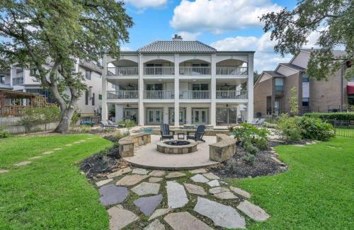 April Sound House | Dawns Edge