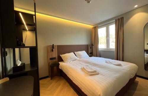 Suelz Hotel | Day8 Hotel