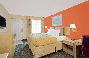 Fort Walton Beach Hotel | Days Inn by Wyndham Fort Walton Beach