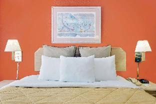 Fort Walton Beach Hotel | Days Inn by Wyndham Fort Walton Beach