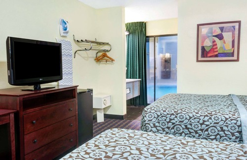 Westside Hotel | Days Inn by Wyndham Albuquerque West