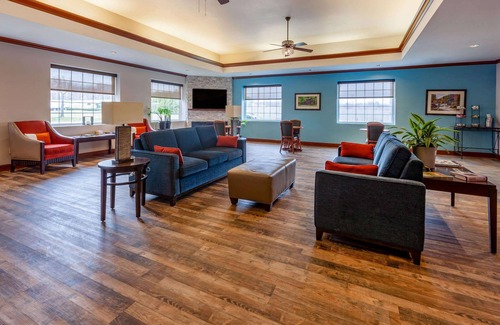 Austintown Hotel | Days Inn by Wyndham Austintown